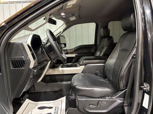 Used 2019 Ford F350 Lariat w/ Lariat Value Package AWD/4WD image 11