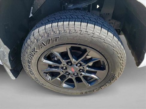 Used 2024 Toyota Tundra SR image 10