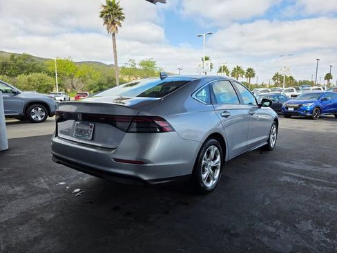 Used 2023 Honda Accord LX image 10