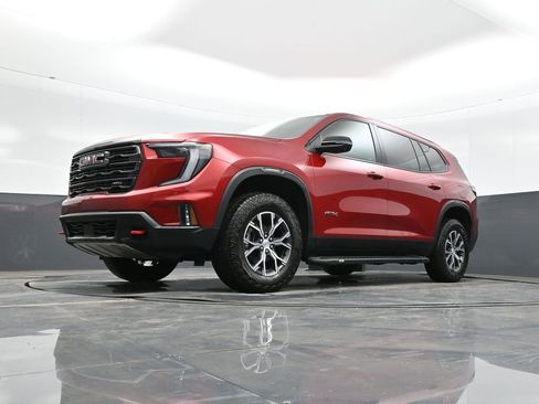 Used 2024 GMC Acadia AT4 w/ Luxury Package image 35