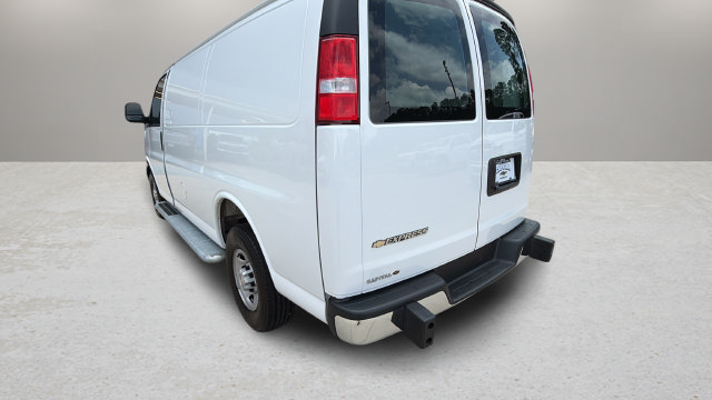 Used 2025 Chevrolet Express 2500 w/ Driver Convenience Package RWD image 36