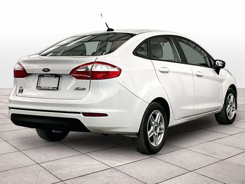 Certified 2019 Ford Fiesta SE w/ Cold Weather Package FWD image 11