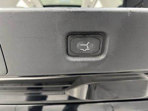 Used 2025 Ford Expedition Platinum AWD/4WD image 47