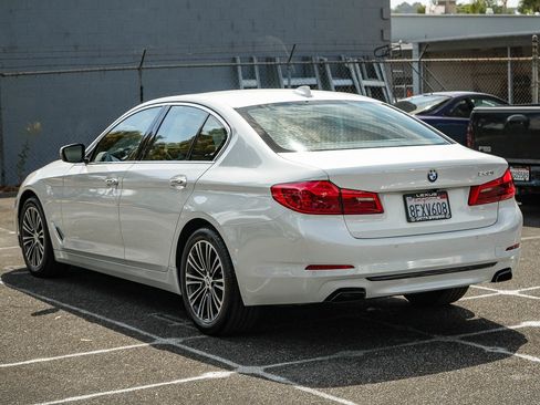 Used 2018 BMW 540i RWD image 4
