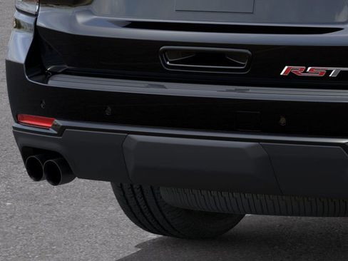 New 2026 Chevrolet Suburban RST image 14