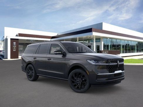 New 2026 Lincoln Navigator Reserve w/ Jet Appearance Package image 7