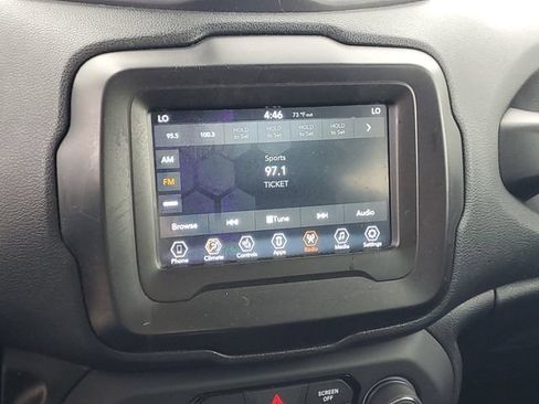 Used 2020 Jeep Renegade Limited AWD/4WD image 21