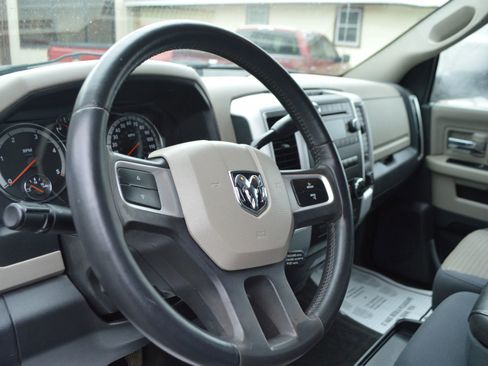 Used 2011 RAM 3500 Big Horn AWD/4WD image 16