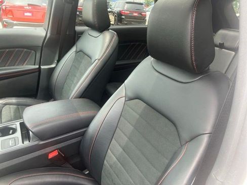 Used 2023 Ford Edge ST-Line AWD/4WD image 13