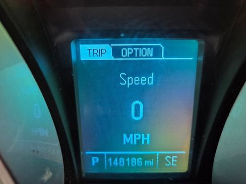 Used 2017 Chevrolet Equinox LT w/ Convenience Package FWD image 21