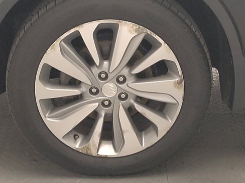 Used 2018 Buick Encore Preferred AWD/4WD image 31