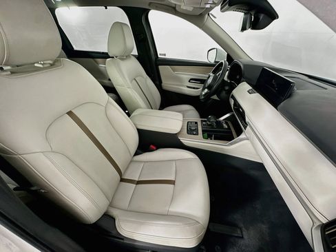 Used 2024 MAZDA CX-90 Plug-In Hybrid w/ Premium Plus AWD/4WD image 35