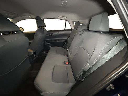 Used 2024 Toyota Venza LE AWD/4WD image 13