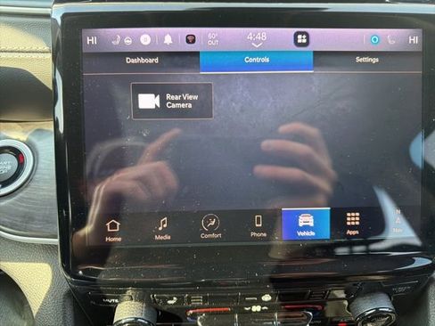 Used 2024 Jeep Grand Cherokee Limited w/ Black Appearance Package image 28