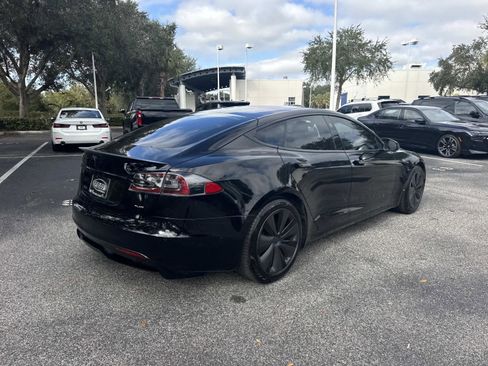 Used 2021 Tesla Model S Plaid image 4