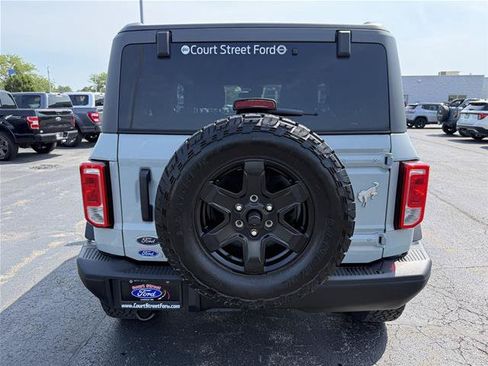 Certified 2024 Ford Bronco Black Diamond AWD/4WD image 4