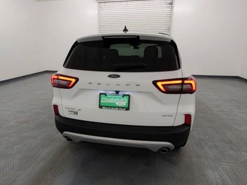 New 2026 Ford Escape Active w/ Cold Weather Package image 7