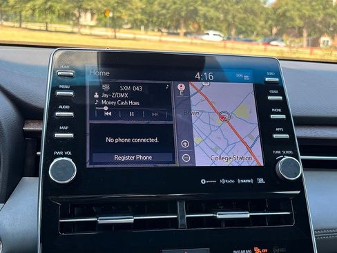 Used 2020 Toyota Avalon Limited w/ Advanced Safety Package FWD image 19