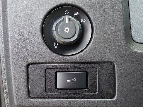 Used 2014 Ford F150 STX w/ Equipment Group 201A Mid image 25