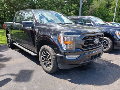 Used 2022 Ford F150 XLT w/ Equipment Group 302A High AWD/4WD image 2