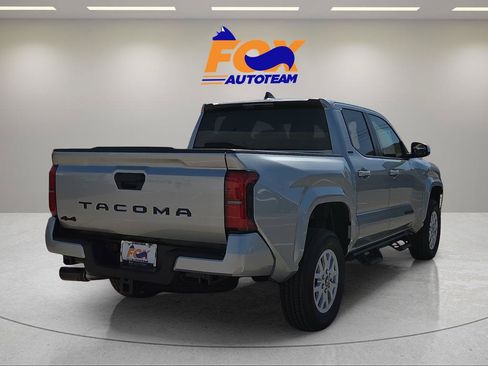 New 2026 Toyota Tacoma SR5 AWD/4WD image 4