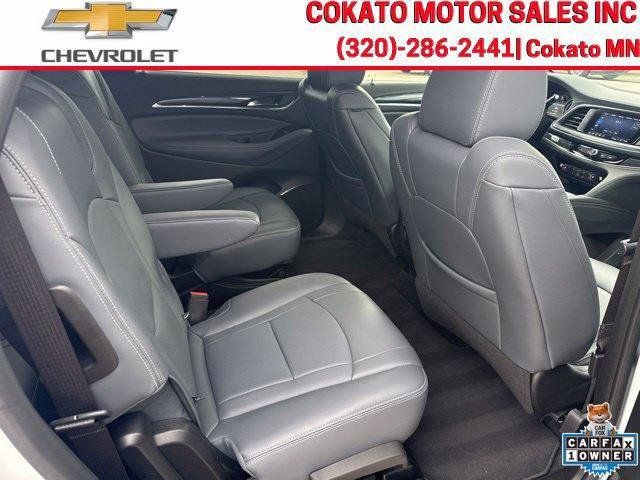 Used 2023 Buick Enclave Essence AWD/4WD image 13