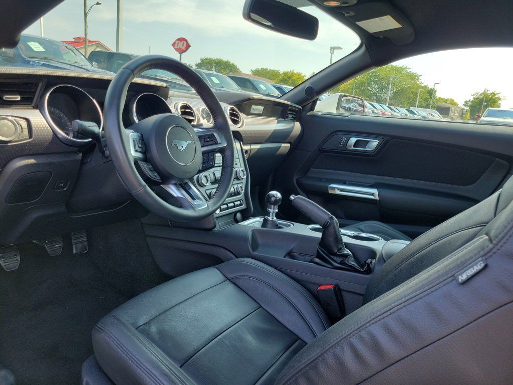 Used 2018 Ford Mustang GT w/ GT Performance Package RWD image 19