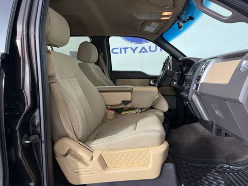 Used 2013 Ford F150 XLT w/ XLT Chrome Pkg image 14