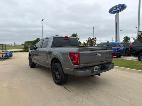 Used 2024 Ford F150 Platinum AWD/4WD image 3
