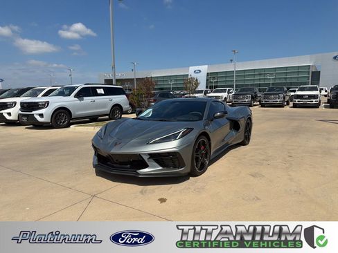 Used 2024 Chevrolet Corvette Stingray Premium Cpe w/ Z51 Performance Package image 1