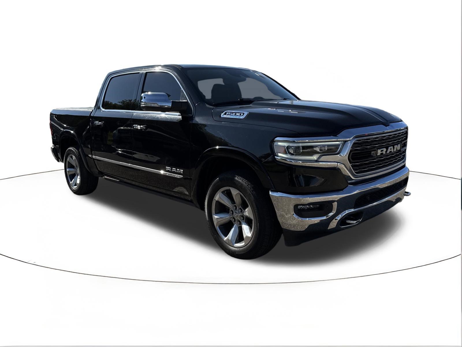 Used 2022 RAM 1500 Limited AWD/4WD image 2
