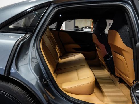 Used 2024 Lucid Air Touring image 38