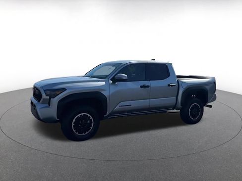 Used 2025 Toyota Tacoma TRD Off-Road AWD/4WD image 14