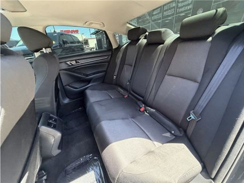 Used 2018 Honda Accord EX image 23