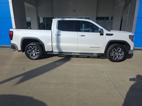 Used 2025 GMC Sierra 1500 SLT w/ SLT Premium Package image 1