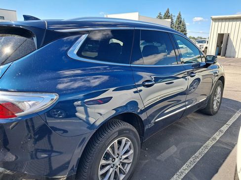Used 2022 Buick Enclave Essence w/ LPO, Floor Liner Package FWD image 4