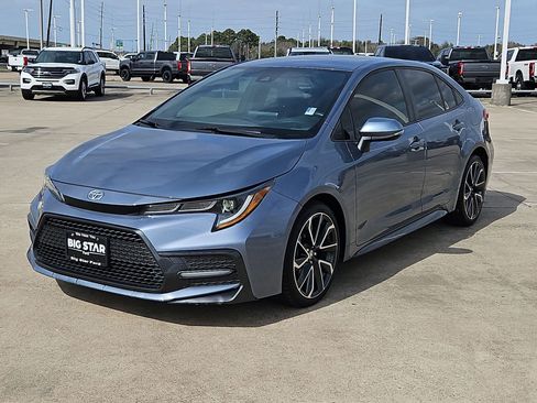 Used 2022 Toyota Corolla SE image 9