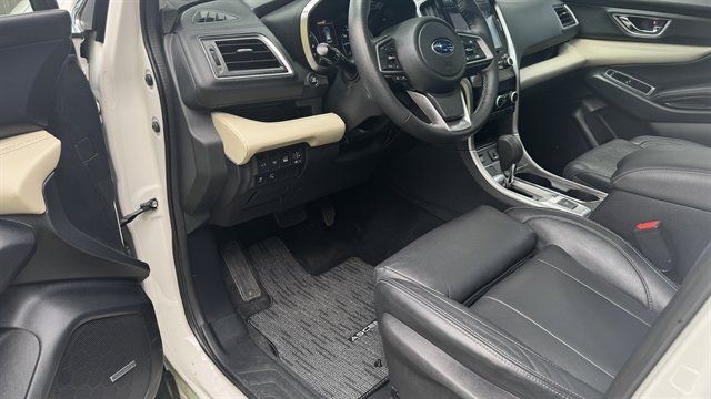 Used 2020 Subaru Ascent Limited w/ Technology Package AWD/4WD image 13
