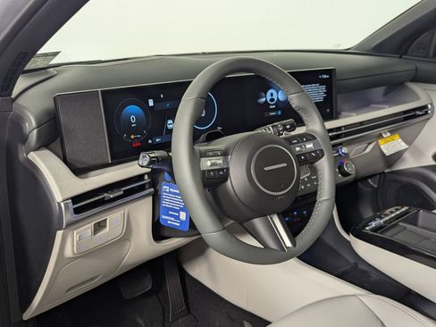 New 2026 Hyundai Tucson Limited FWD image 11