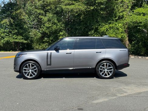 Used 2023 Land Rover Range Rover Long Wheelbase Autobiography AWD/4WD image 6