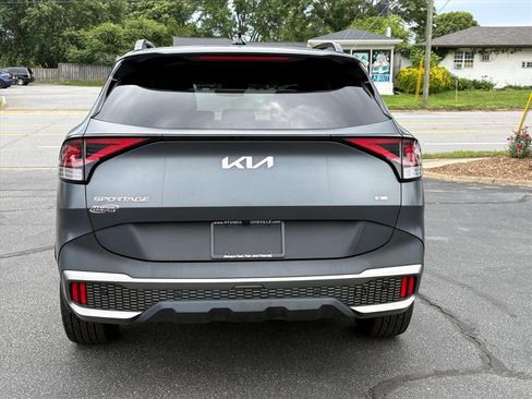 Used 2023 Kia Sportage X-Line AWD/4WD image 4