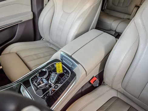 Used 2019 BMW X7 xDrive40i w/ Premium Package image 37