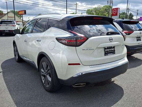 Certified 2023 Nissan Murano Platinum w/ Cargo Package AWD/4WD image 3
