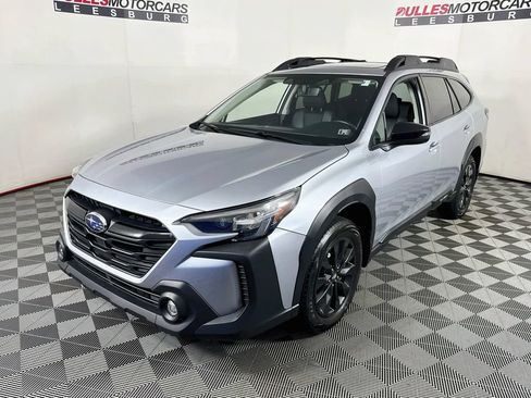 Used 2023 Subaru Outback Onyx Edition XT AWD/4WD image 3