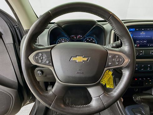 Used 2019 Chevrolet Colorado Z71 image 11