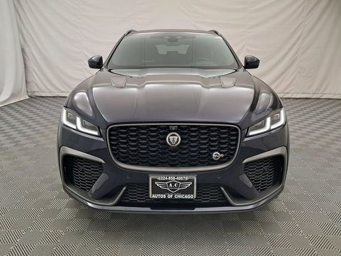 Used 2021 Jaguar F-PACE SVR image 2