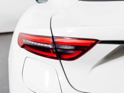 Used 2024 Maserati GranTurismo Folgore image 12