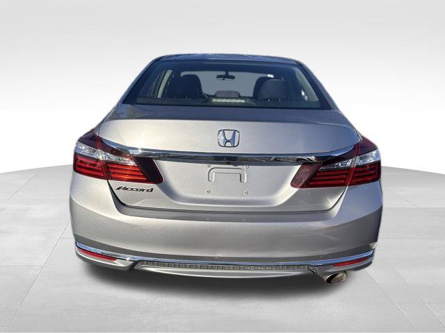 Used 2017 Honda Accord LX image 5