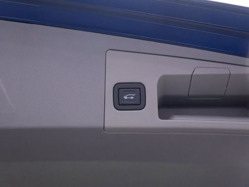 New 2026 Cadillac XT5 Premium Luxury w/ Driver Assist Package image 33