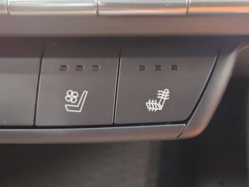 Used 2020 Cadillac CT4 Premium Luxury w/ Climate Package image 3